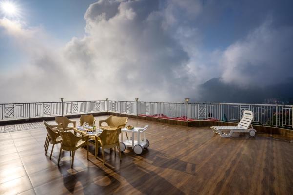 Hostie Mystica Luxe - Private 5br Sky-villa With Huge Terrace & Valley View - Mashobra