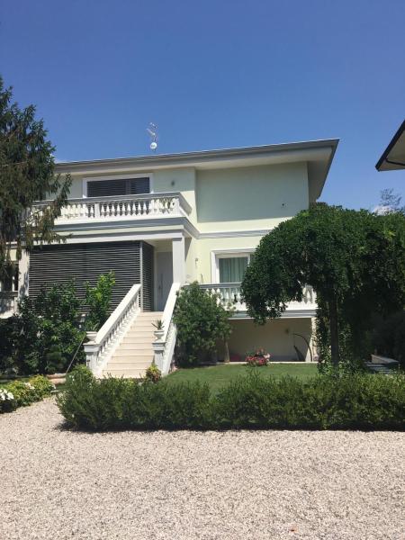 En la foto se muestra el objeto Villa Romantika ubicado en la ciudad de Arco.