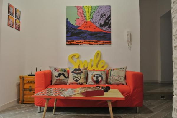 Na fotografii je vidět objekt M99 Design Rooms nacházející se ve městě Neapol.