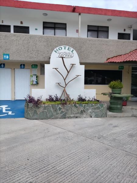 照片显示了位于Ciudad Fernández市的HOTEL MARIA TERESA物件。