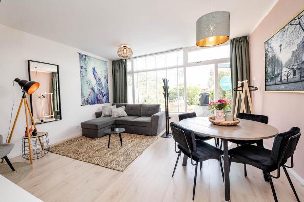 Amsterdam Beach Apartment 9, Private Garden, Zandvoort