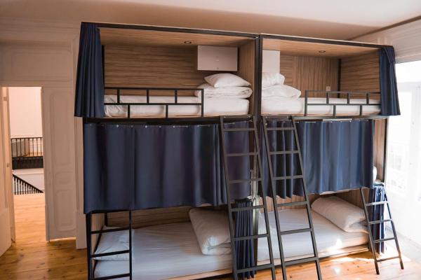 Rosalma Hostel, Порту