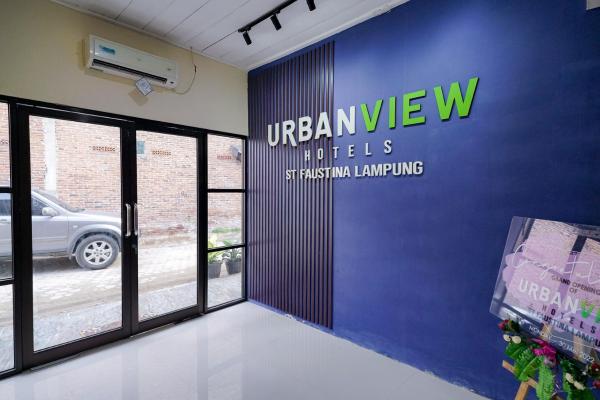 A la foto es mostra l'objecte Urbanview Hotel St Faustina Lampung by RedDoorz situat a la ciutat de Kedaton.