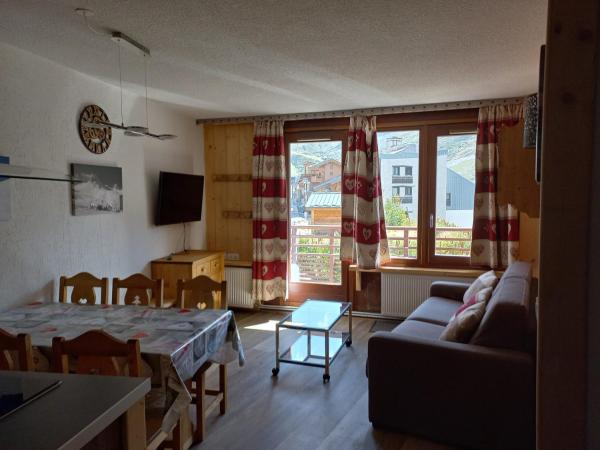 På billedet ses objektet Appartement 2 pièces, sud-ouest, montagne, Tignes - FR-1-449-7 beliggende i byen Tignes.