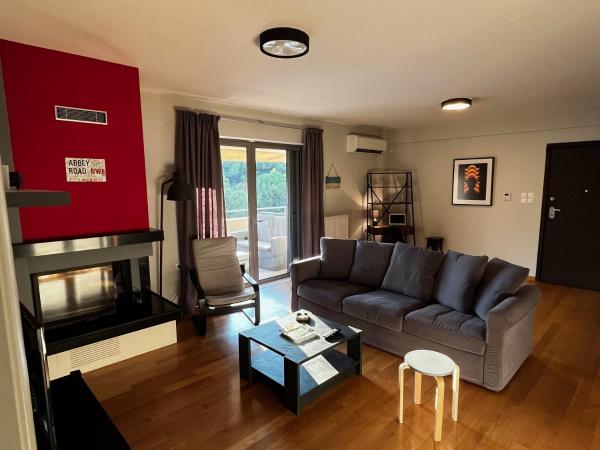 På billedet ses objektet The Spartan Penthouse beliggende i byen Sparti.