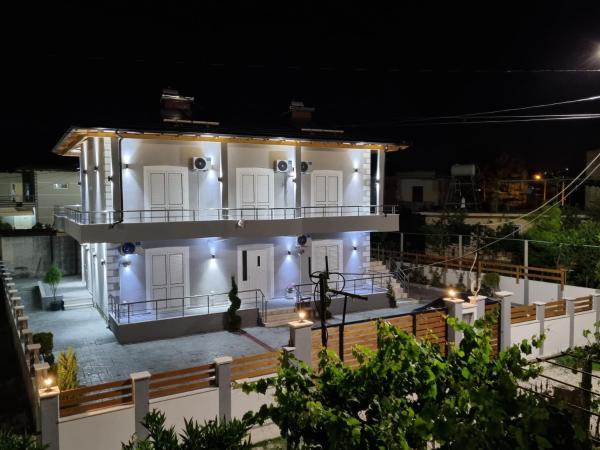 På billedet ses objektet Vila Soleil beliggende i byen Vlorë.