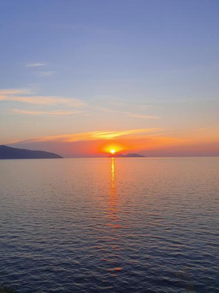 Deni Sea View Apartment