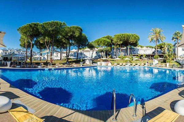 Sea View Holiday Home In Marbella Resort - Marbella