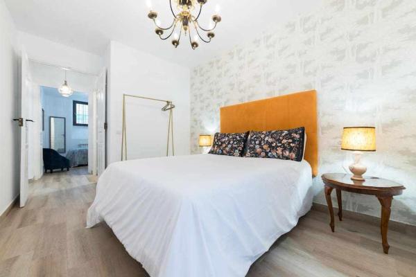 En la foto se muestra el objeto Room Boutique Calma Laura By KubiK ubicado en la ciudad de Cáceres.