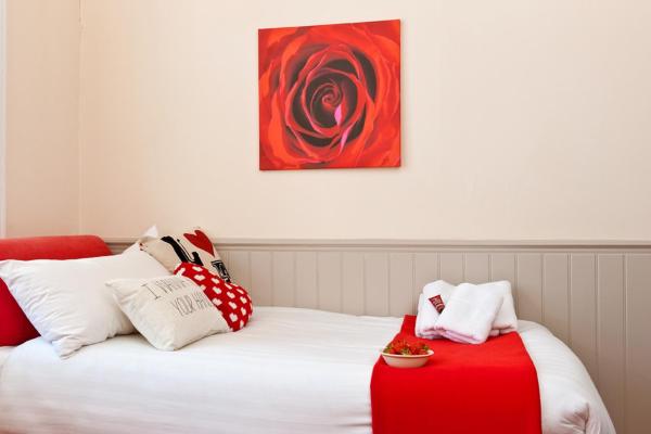 Pokój jednoosobowy z prysznicem — 7 m² - Strawberry Fields