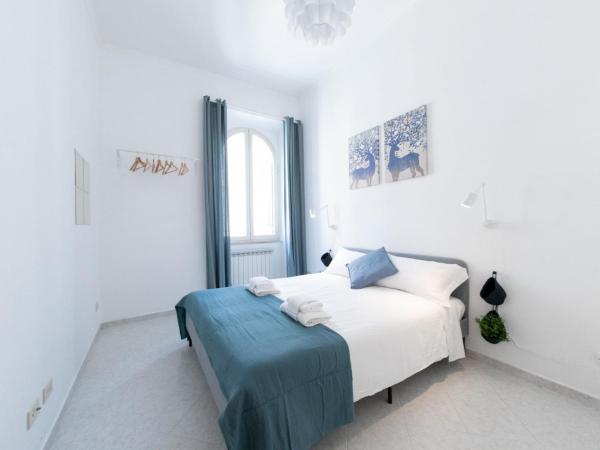 The Best Rent - Lovely two-bedroom apartment near Termini Station, Rome
