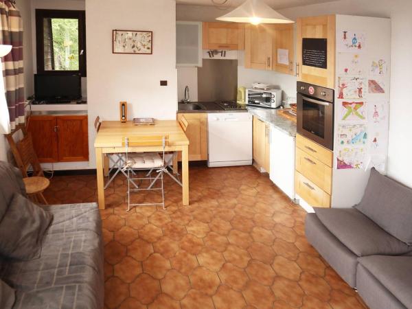 A la foto es mostra l'objecte Calme Appartement 2 Pièces, 6 Personnes, Terrasse, Les Orres - FR-1-322-485 situat a la ciutat de Méolans.