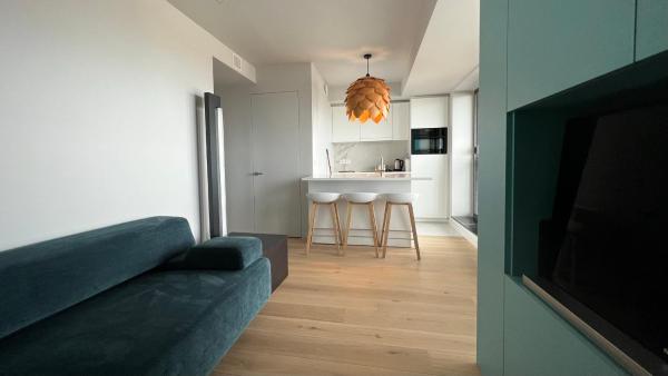 A la foto es mostra l'objecte Umi situat a la ciutat de Oostende.