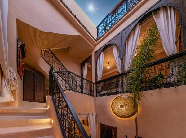 Riad Oumnia - Top Emplacement - Riad En Entier - Jacuzzi - Marrakesch