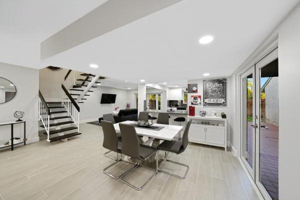 Spacious Updated Home With Office By Pmi