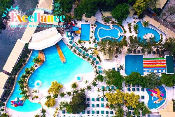 A la foto es mostra l'objecte Villa Excellance Beach and Wave Pool Resort situat a la ciutat de Postema.
