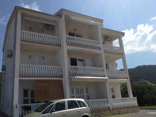 Apartments With A Parking Space Barbat, Rab - 11532 - Banjol