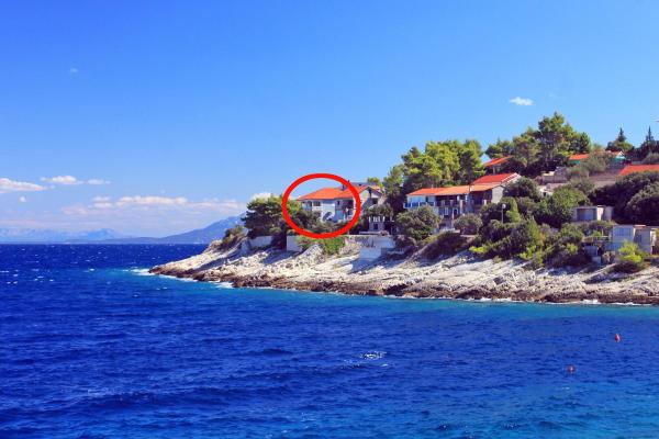 Na fotografii je vidět objekt Apartments by the sea Prigradica, Korcula - 14341 nacházející se ve městě Blato.