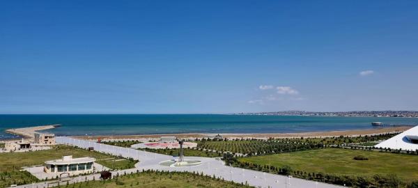 A la foto es mostra l'objecte Sumqayıt bulvarı situat a la ciutat de Sumqayit.