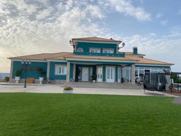 A la foto es mostra l'objecte Quinta dos Filipes situat a la ciutat de Palmela.