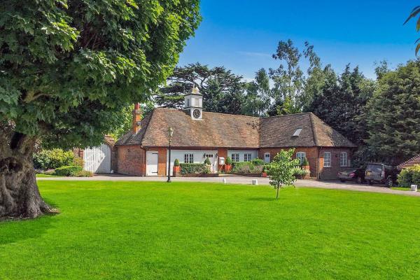 A la foto es mostra l'objecte The Coach House by Bloom Stays situat a la ciutat de Bicknor.
