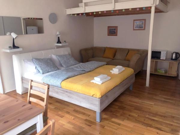 V57 APARTMENT OKTOGON, Budapest