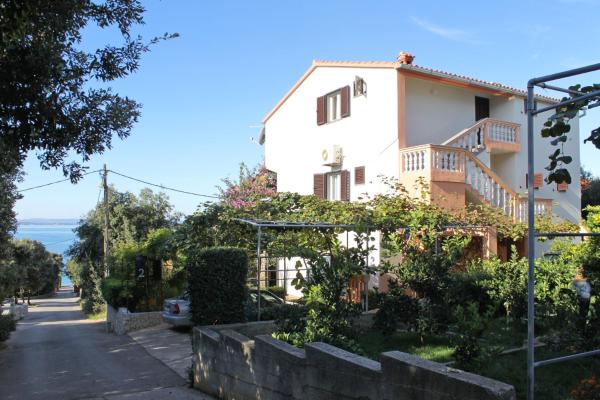 Auf dem Foto ist das Objekt Apartment Kozino 5749b in der Stadt Petrčane zu sehen.