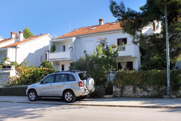 A la foto es mostra l'objecte Apartments and rooms with parking space Korcula - 4399 situat a la ciutat de Korčula.