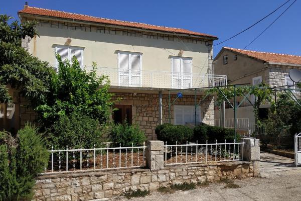 Na zdjęciu widoczny jest obiekt Apartment Brna 4468a położony w mieście Brna.
