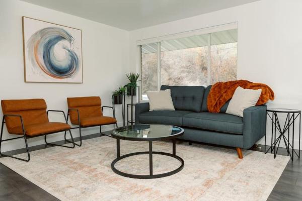A la foto es mostra l'objecte Cheerful 3 Bedroom near USU - Inspiring Memories situat a la ciutat de River Heights.