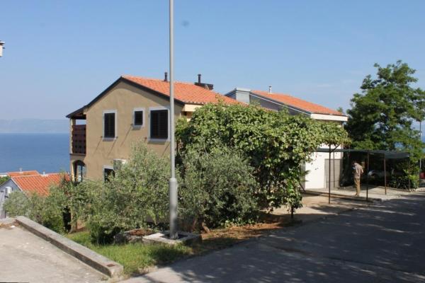 På billedet ses objektet Apartments with a parking space Ravni, Labin - 7613 beliggende i byen Ravni.