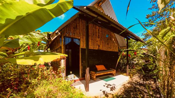 A la foto es mostra l'objecte The Mudhouse Hostel Mompiche situat a la ciutat de Mompiche.