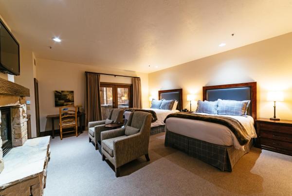 Junior King Suite Hotel Room - Park City, UT