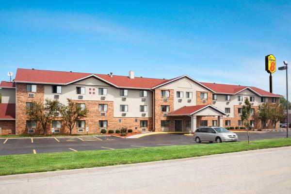A la foto es mostra l'objecte Super 8 by Wyndham Fairview Heights-St. Louis situat a la ciutat de Fairview Heights.