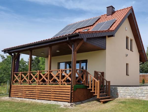 Na zdjęciu widoczny jest obiekt Moje Mazury Jeleń położony w mieście Gubity.