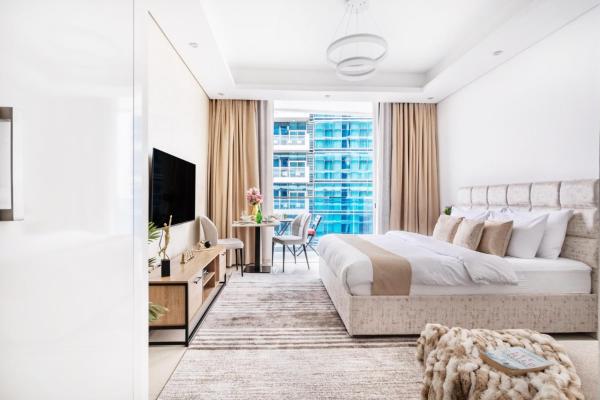 Na fotografii je vidět objekt The Smart Concierge - Waves by Kasco nacházející se ve městě Dubaj.