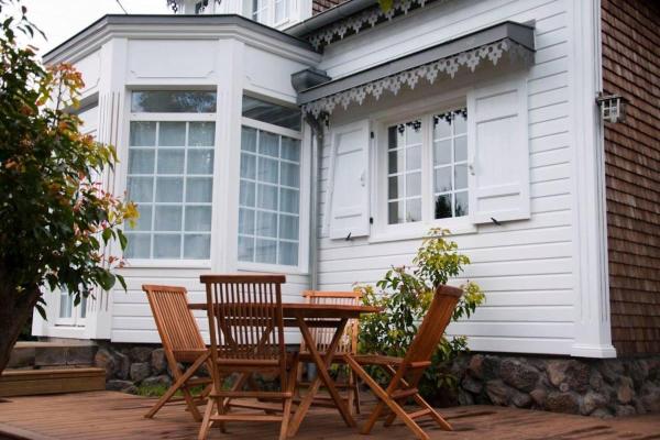 На фото показан объект Villa Volcan, расположенный в городе Maison de lʼEnfance.