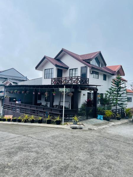 The photo shows the D’Waldz Villa Tagaytay located in the city of Upli.