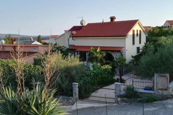 A la foto es mostra l'objecte Apartment Kornic 416b situat a la ciutat de Kornić.