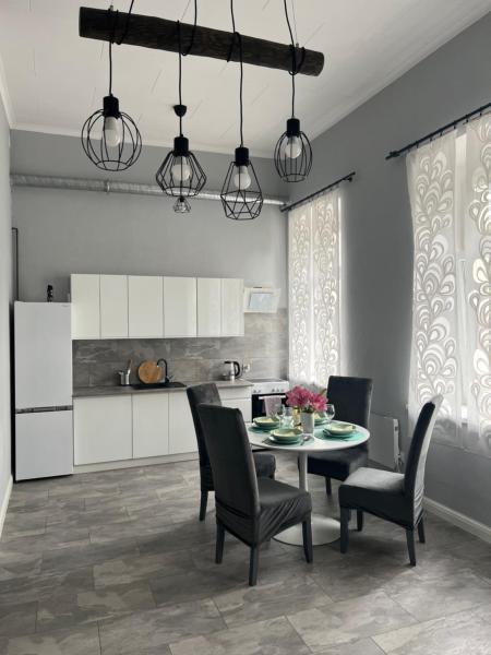 På billedet ses objektet Apartament Dolny Śląsk beliggende i byen Wałbrzych.
