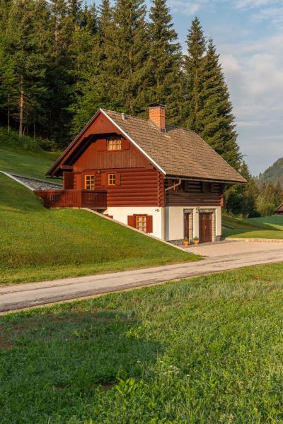 A la foto es mostra l'objecte Chalet Ajda situat a la ciutat de Bohinj.