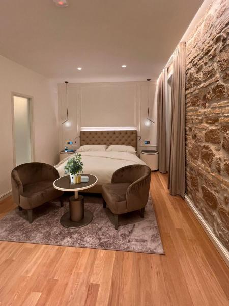 Martina Suites - Roma