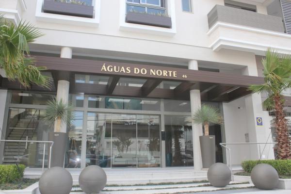 På billedet ses objektet Maravilhoso e luxuoso apartamento perto da praia em Jurerê beliggende i byen Florianópolis.