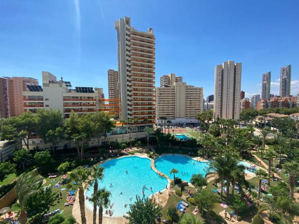 A la foto es mostra l'objecte Gemelos 22-2-24 situat a la ciutat de Benidorm.