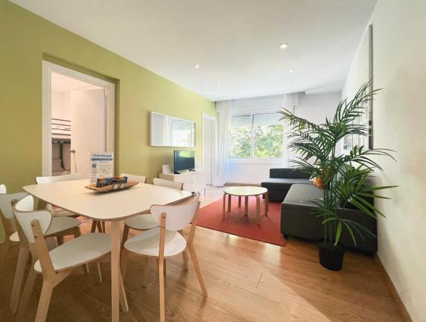 Stay U-nique Apartments Aribau II, Барселона