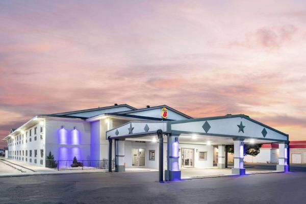Foto 1: Super 8 by Wyndham Amarillo Central TX
