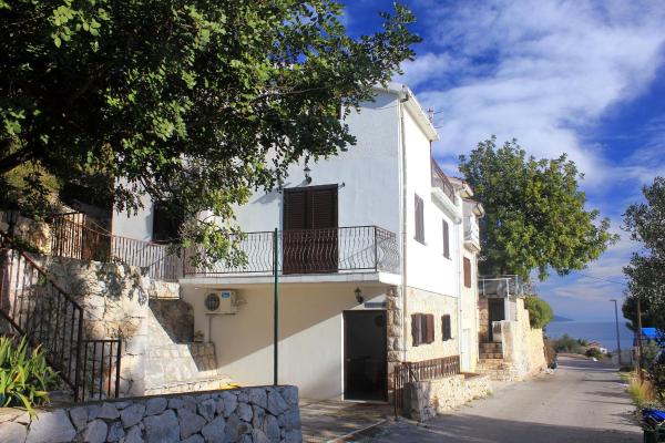 Na zdjęciu widoczny jest obiekt Apartments with parking space Zavala, Hvar - 8912 położony w mieście Zavala.