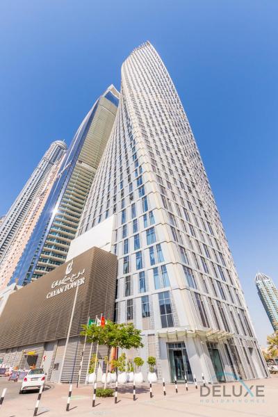 Na fotografii je vidět objekt Sea Views from Living to Bedroom Perfect for Staycation, Dubai Marina by Deluxe Holiday Homes nacházející se ve městě Dubaj.