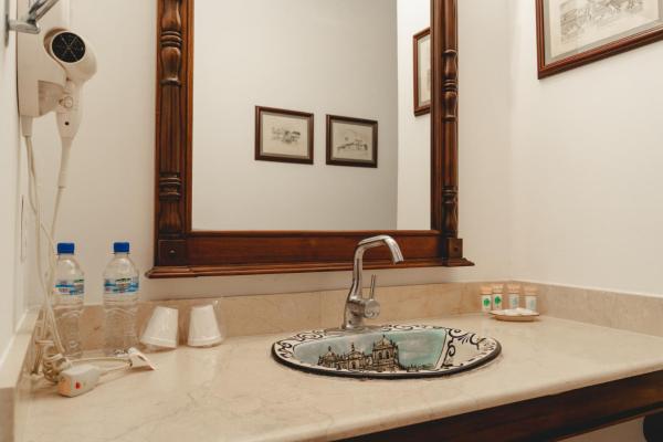 Foto 7: Hotel & Restaurante La Gran Francia