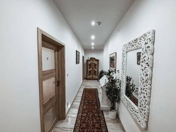 A la foto es mostra l'objecte Cozy B&B Home situat a la ciutat de Poniky.